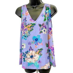 Everly Lavender Floral Lace Up Split Back Sleeveless V-Neck Top Medium